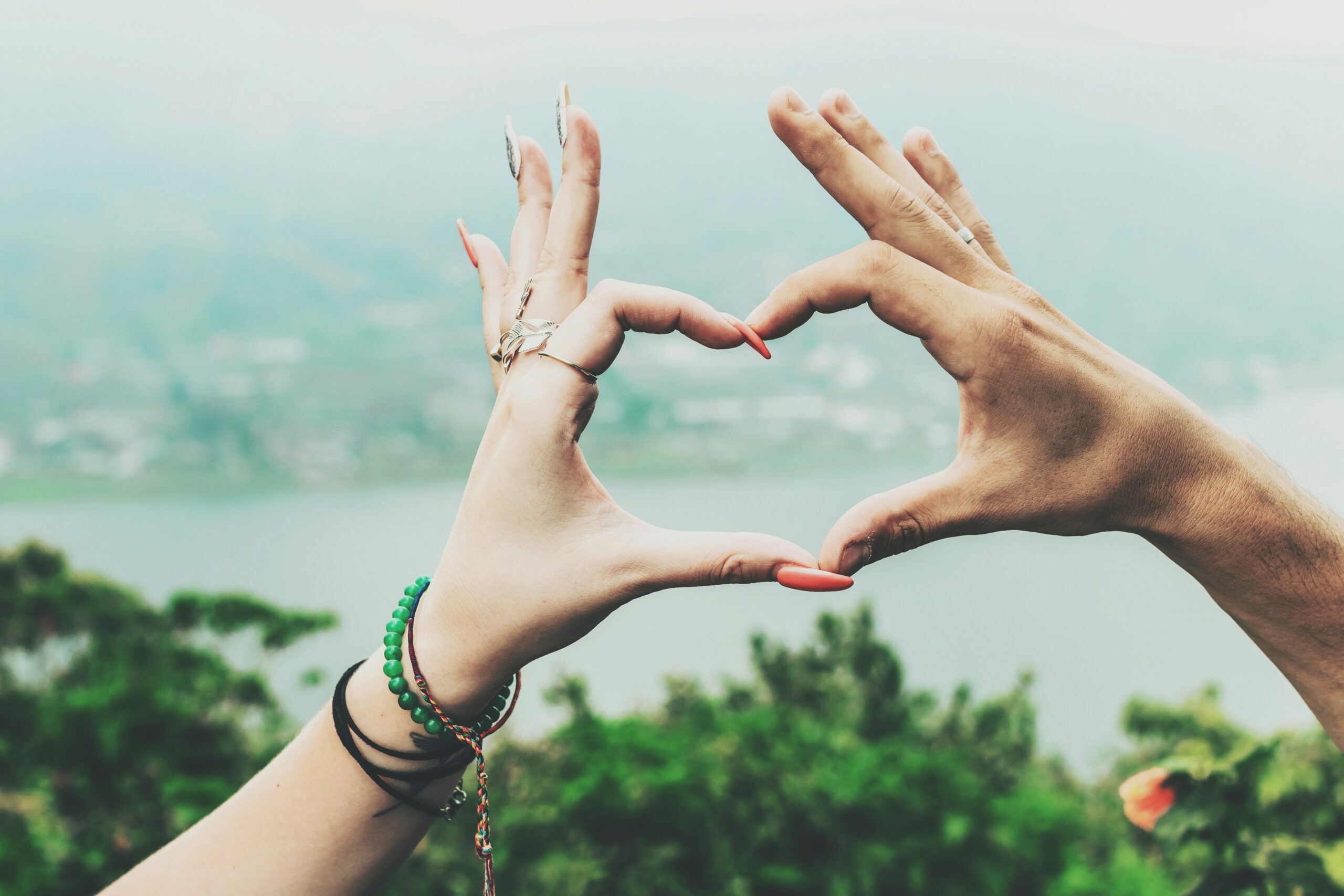 Social Health Secrets 4 Powerful Ways to Build Stronger, Happier Connections